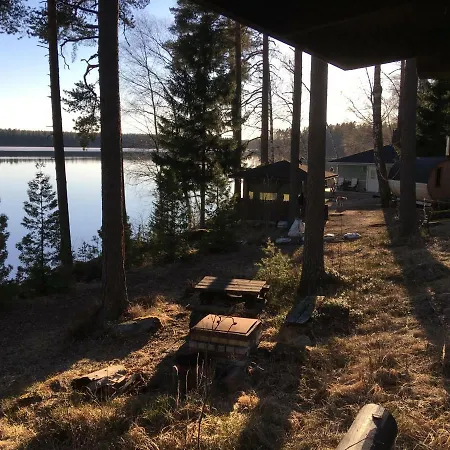 Cozy In The Lakeside Near Helsinki